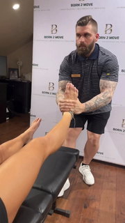 Calyx Hampton feet photo thumbnail