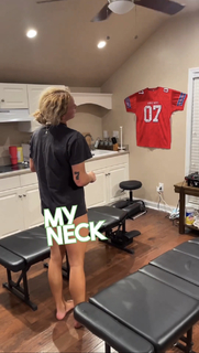 Calyx Hampton feet photo thumbnail