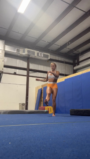 Calyx Hampton feet photo thumbnail