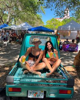 Calyx Hampton feet photo thumbnail