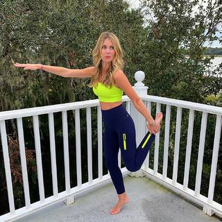 Cameran Eubanks feet photo 13