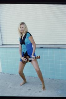 Cameron Diaz feet photo thumbnail