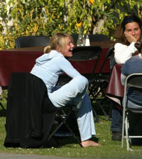 Cameron Diaz feet photo thumbnail