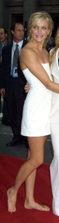 Cameron Diaz feet photo thumbnail