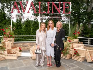 Cameron Diaz feet photo thumbnail