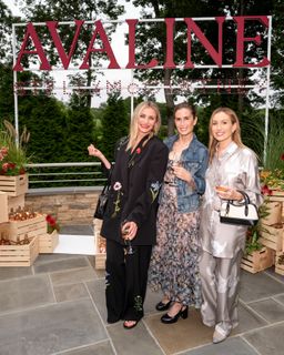 Cameron Diaz feet photo thumbnail