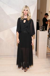 Cameron Richardson feet photo 7