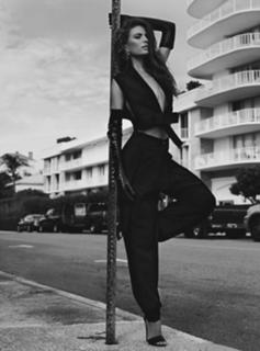 Cameron Russell feet photo 4