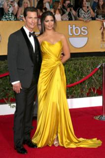 Camila Alves feet photo thumbnail