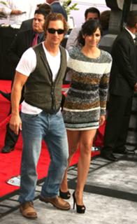 Camila Alves feet photo thumbnail