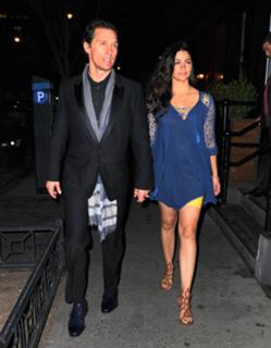 Camila Alves feet photo thumbnail