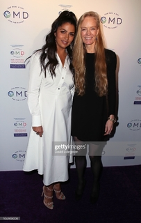 Camila Alves feet photo thumbnail