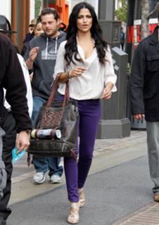 Camila Alves feet photo thumbnail