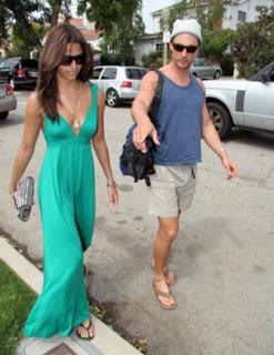 Camila Alves feet photo thumbnail