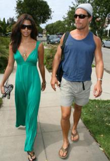 Camila Alves feet photo thumbnail