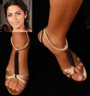 Camila Alves feet photo thumbnail