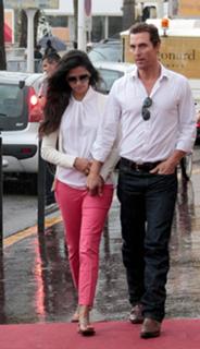 Camila Alves feet photo thumbnail