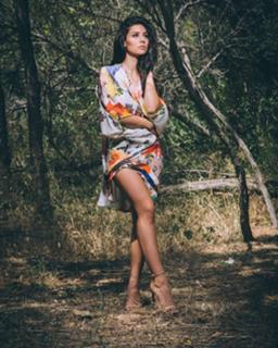Camila Banus feet photo 5