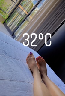Camila Brait feet photo 9