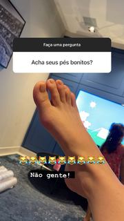 Camila Brait feet photo 8
