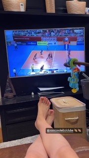 Camila Brait feet photo 4