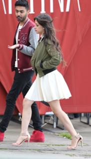 Camila Cabello feet photo thumbnail