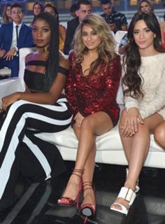 Camila Cabello feet photo thumbnail