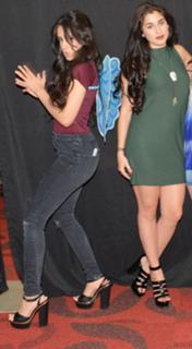 Camila Cabello feet photo thumbnail
