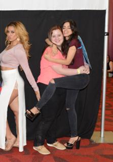 Camila Cabello feet photo thumbnail