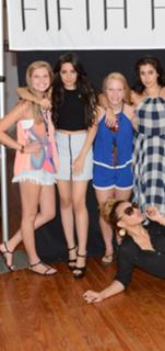 Camila Cabello feet photo thumbnail