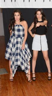 Camila Cabello feet photo thumbnail