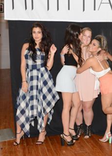 Camila Cabello feet photo thumbnail