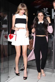 Camila Cabello feet photo thumbnail
