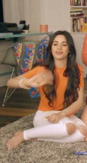 Camila Cabello feet photo thumbnail