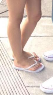 Camila Cabello feet photo thumbnail