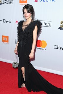 Camila Cabello feet photo thumbnail