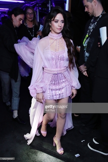 Camila Cabello feet photo thumbnail