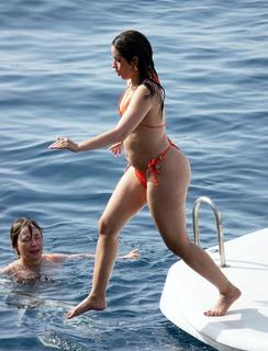 Camila Cabello feet photo thumbnail