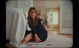 Camila Cabello feet photo thumbnail