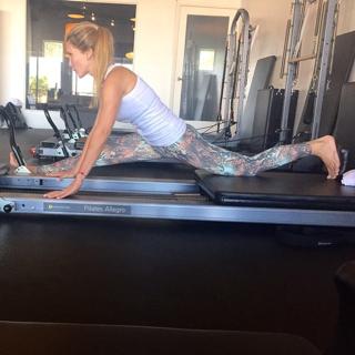 Camila Canabal feet photo 2