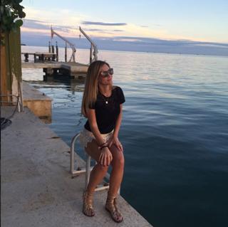 Camila Canabal feet photo 3