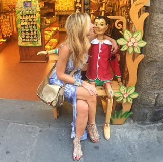 Camila Canabal feet photo 19