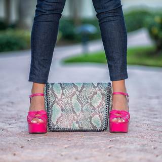 Camila Canabal feet photo 2