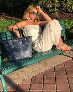 Camila Canabal feet photo 5