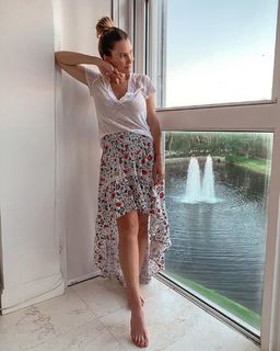 Camila Canabal feet photo 8