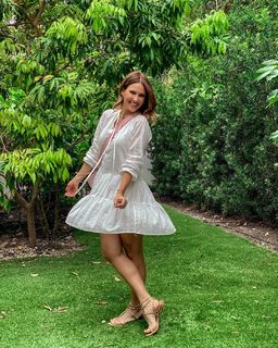 Camila Canabal feet photo 4