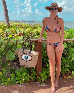 Camila Canabal feet photo 16