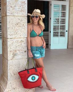Camila Canabal feet photo 13
