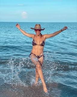 Camila Canabal feet photo 17