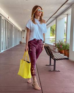 Camila Canabal feet photo 15